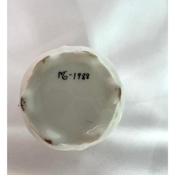 Vintage Floral Porcelain/Ceramic Trinket Box & Vase Hand Painted Set 3" - Picture 6 of 9